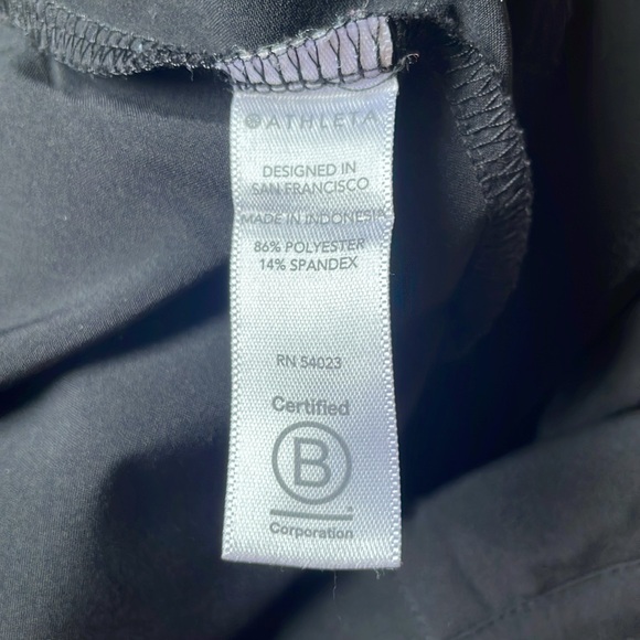 Athleta black paper bag waist pants size 4 - Picture 6 of 6